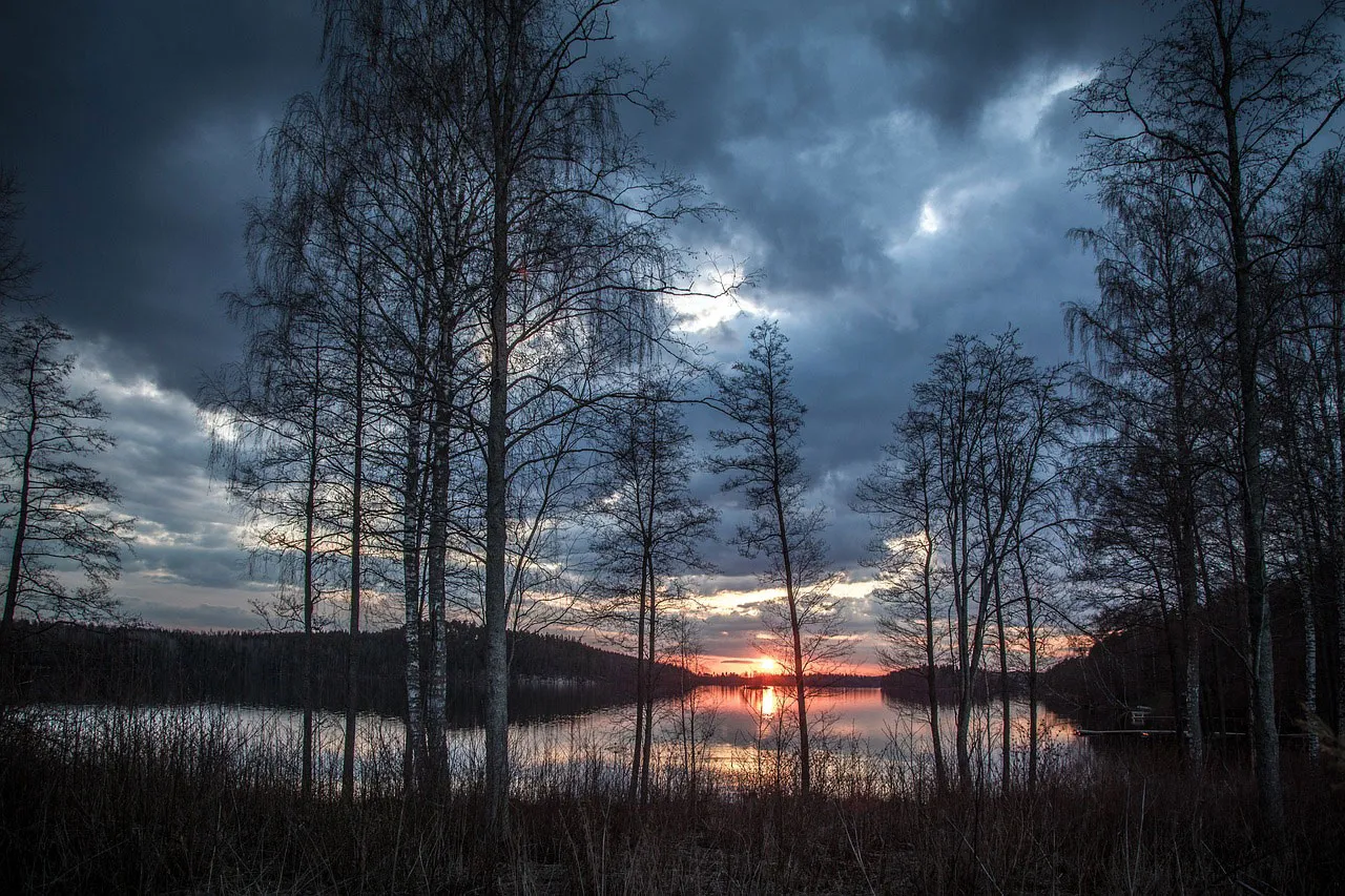 lake 1365288 1280