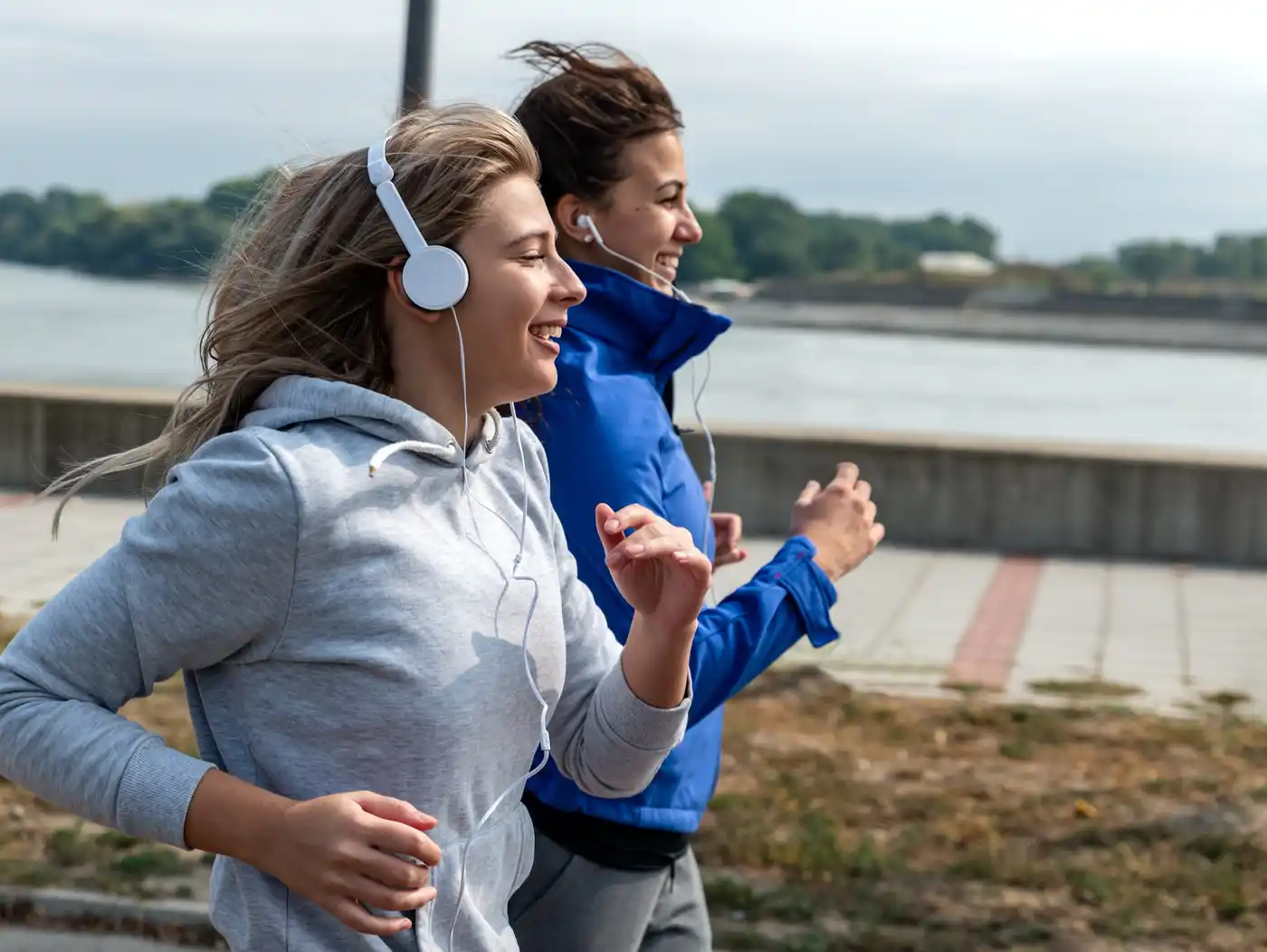 The right music during your run motivates you—and helps you achieve more.