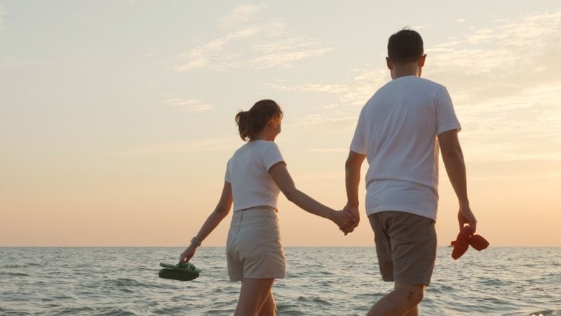 A walk at sunset or a jog at dawn? In summer, you can make the most of the light.